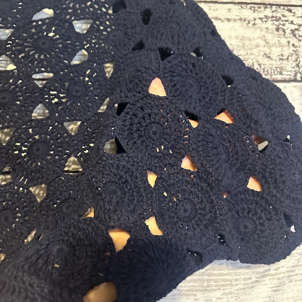 Chico’s Navy Blue Crochet Open Front Cardigan Shrug Size 2 (L) - Picture 4 of 4